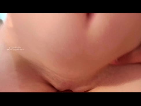 ❤️ Irqad fil-kamra ta’ oħti u hekk qomt ❤ Porno lilna ❌❤