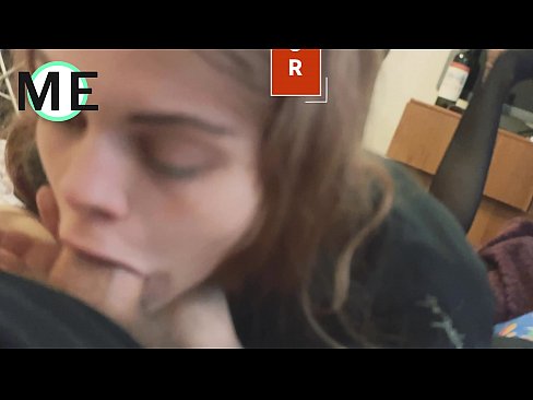 ❤️ Dick tal-gerżuma, pantyhose mqatta u tkaken imqattgħin sbieħ li jiltaqgħu ❤ Porno lilna ❌❤